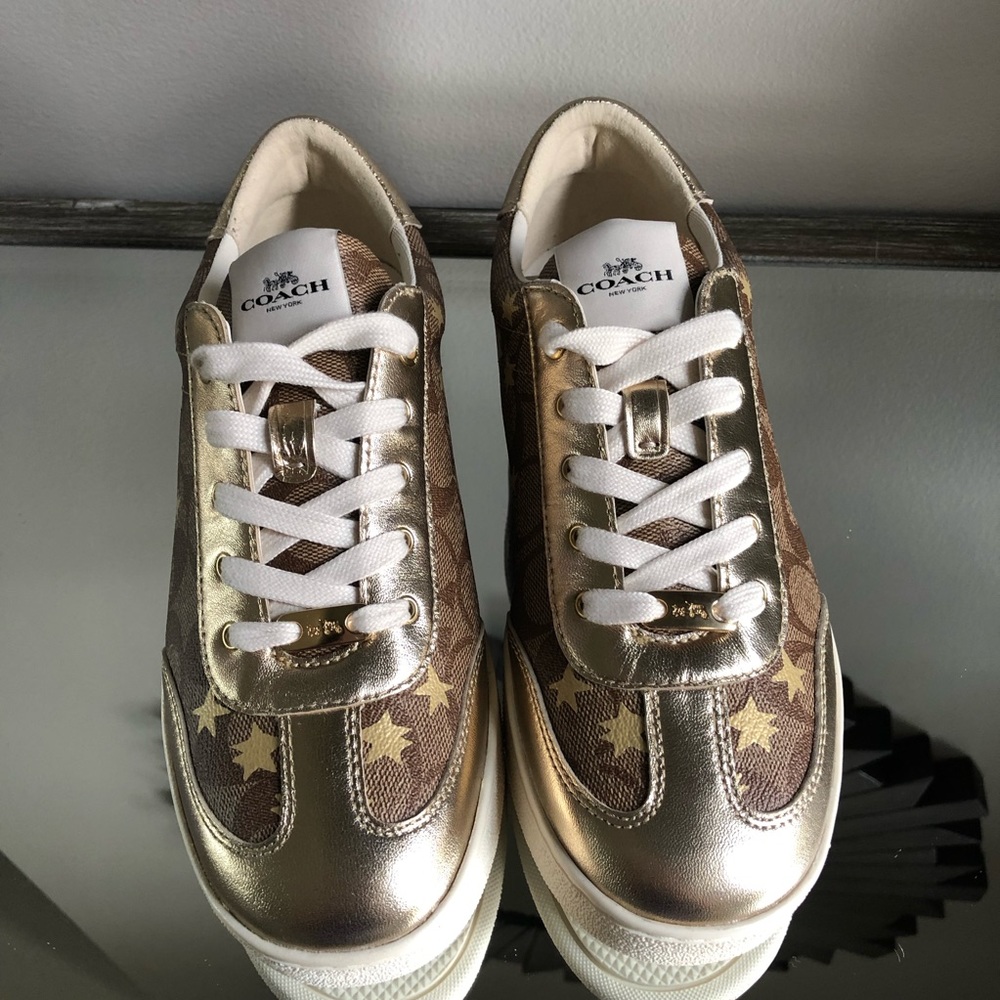 COACH SIGNATURE STAR SNEAKERS SIZE 7B - Picture 2 of 8